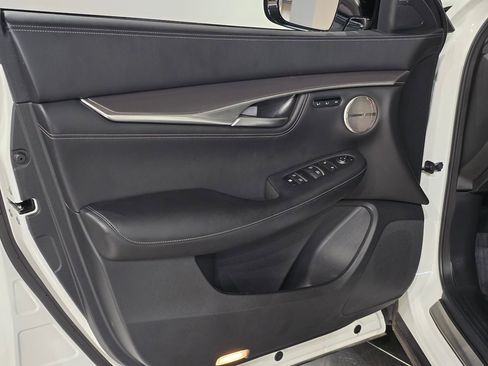 Used 2022 INFINITI QX55 Essential w/ Proassist Package image 16