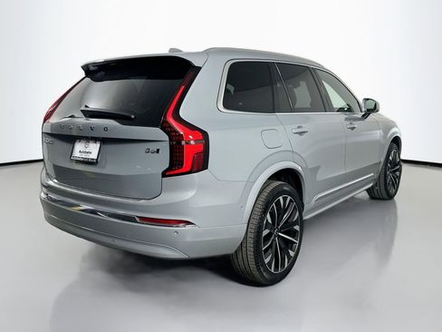 New 2026 Volvo XC90 B6 Plus w/ Protection Package Premier image 5
