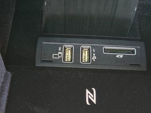 Used 2019 Mercedes-Benz S 560 4MATIC Sedan image 32