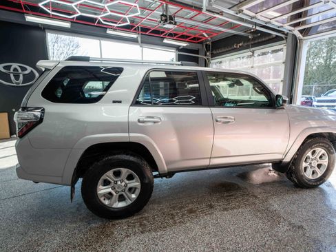 Used 2023 Toyota 4Runner SR5 image 4