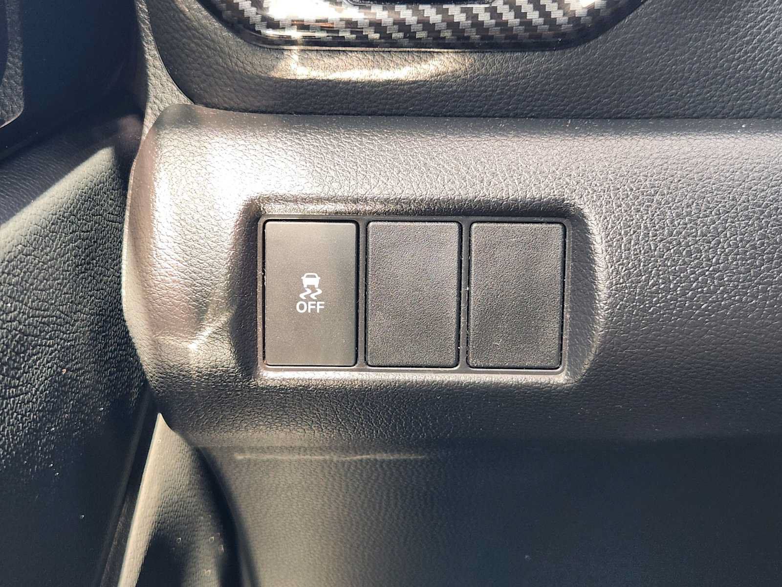Used 2025 Honda Pilot Sport image 21