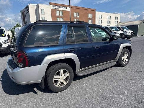 Used 2007 Chevrolet TrailBlazer LT AWD/4WD image 4