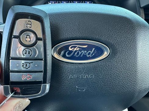 Used 2024 Ford Expedition Limited image 54