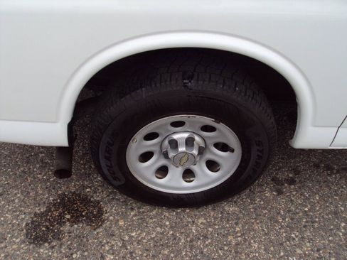 Used 2014 Chevrolet Express 1500 LS AWD/4WD image 27