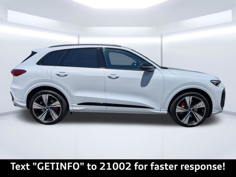 New 2026 Audi SQ5 Premium Plus AWD/4WD image 2