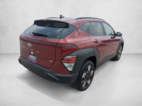 Used 2025 Hyundai Kona SEL AWD/4WD image 5