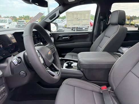 New 2026 Chevrolet Tahoe Premier w/ Sun And Tow Package AWD/4WD image 11
