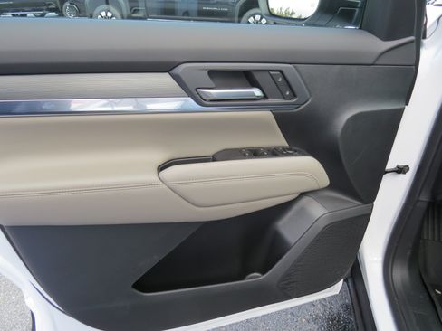 New 2026 GMC Terrain Elevation w/ Black Edition image 13