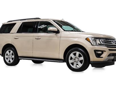 Used 2018 Ford Expedition XLT w/ Equipment Group 202A