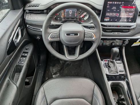 New 2026 Jeep Compass Limited image 13