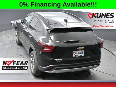 New 2026 Chevrolet Trax LT w/ Driver Confidence Package FWD image 27