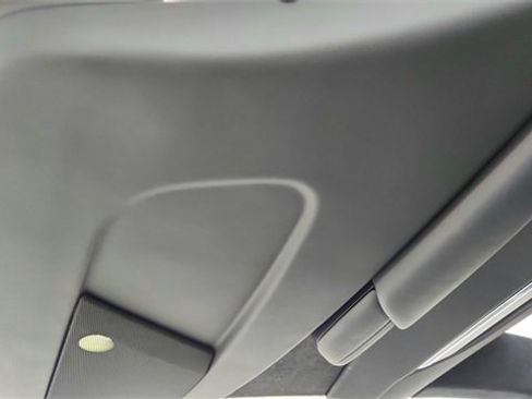 Used 2022 Tesla Model X Plaid image 35