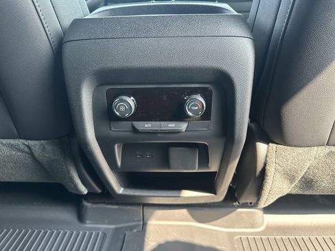 New 2026 Chevrolet Traverse LT w/ Driver Confidence Package image 28