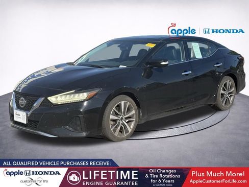 Used 2019 Nissan Maxima 3.5 SL w/ Floor Mat Group FWD image 3