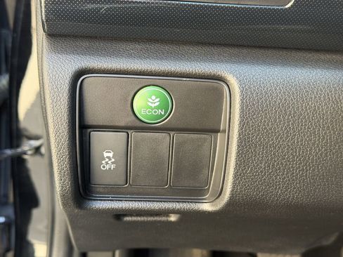 Used 2013 Honda Accord EX image 30