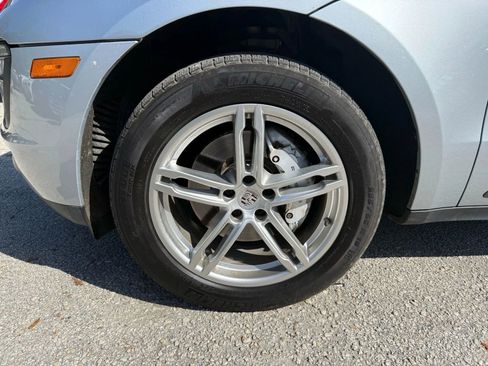 Used 2017 Porsche Macan S image 22