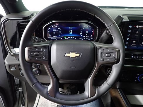 Used 2024 Chevrolet Silverado 3500 High Country w/ High Country Premium Package AWD/4WD image 30
