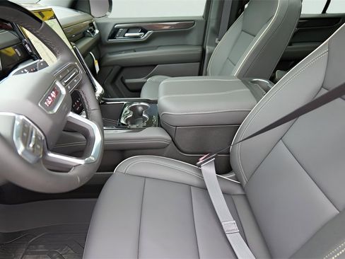 New 2026 GMC Yukon Elevation w/ Elevation Premium Package image 9
