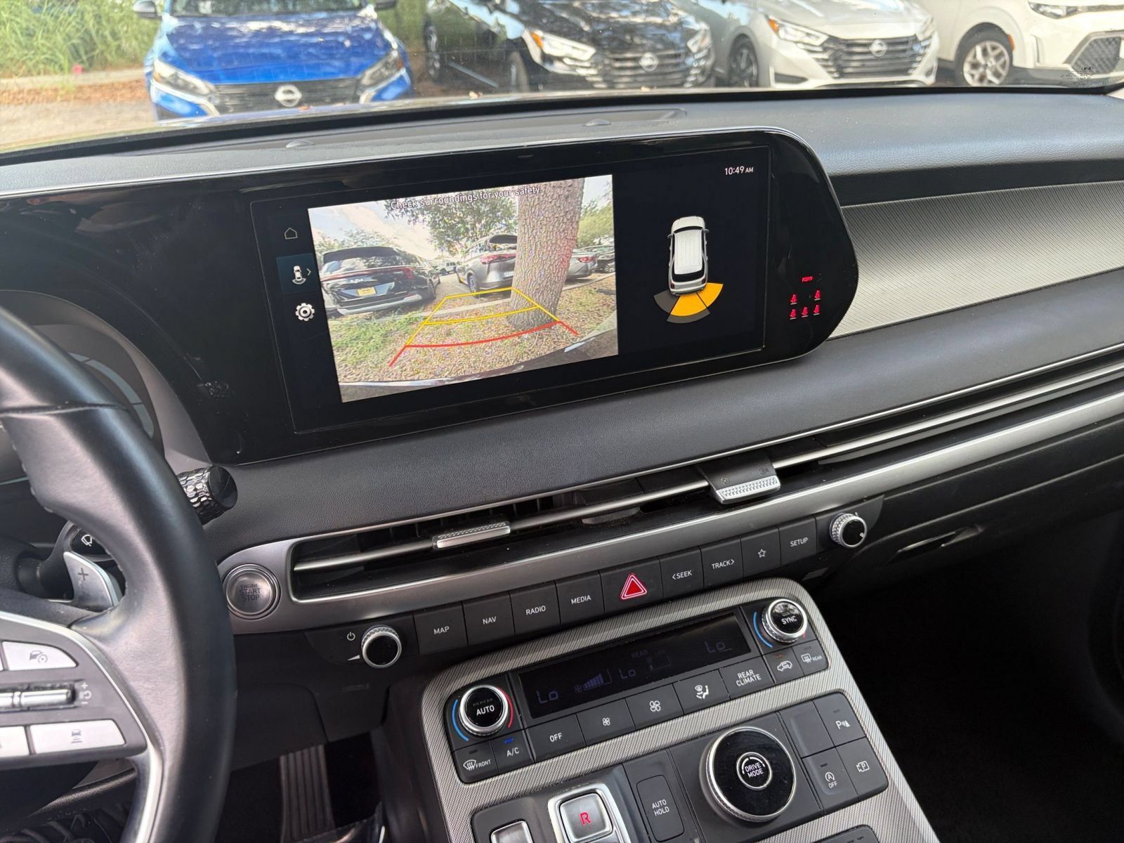 Used 2024 Hyundai Palisade SEL FWD image 16