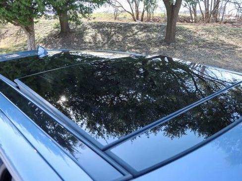 Used 2018 Land Rover Range Rover Sport HSE image 9