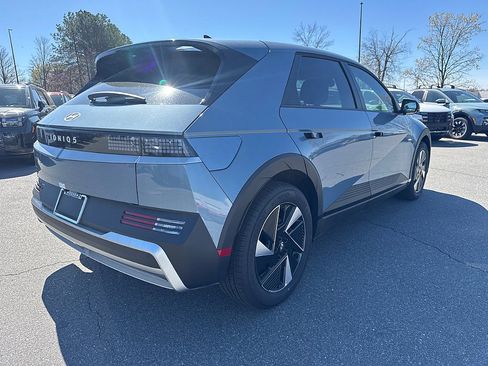 New 2026 Hyundai Ioniq 5 SEL image 3