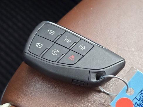 Used 2023 GMC Yukon XL Denali Ultimate image 34