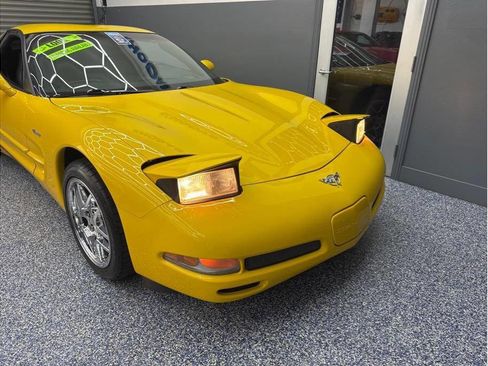 Used 2003 Chevrolet Corvette Z06 w/ Memory Package, 3 Drivers image 20