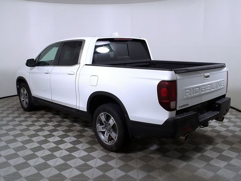 Used 2025 Honda Ridgeline RTL image 9
