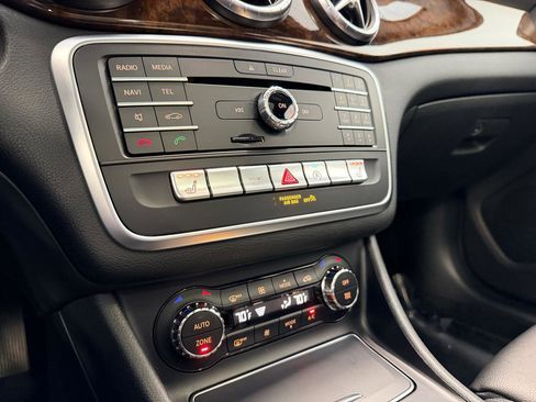 Used 2018 Mercedes-Benz CLA 250 image 40