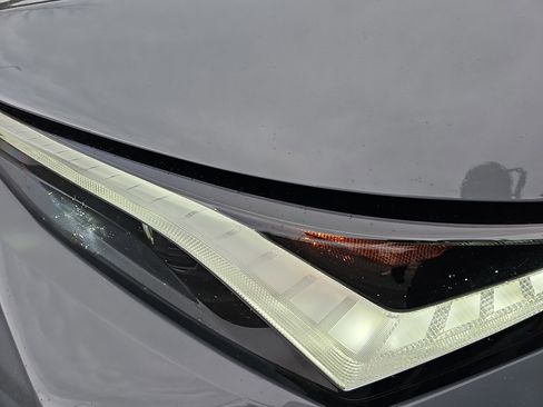 Used 2025 Acura ADX A-Spec image 30