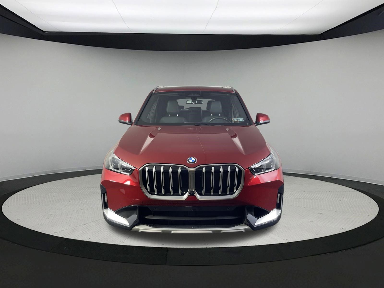 Used 2026 BMW X1 xDrive28i w/ Technology Package AWD/4WD image 2