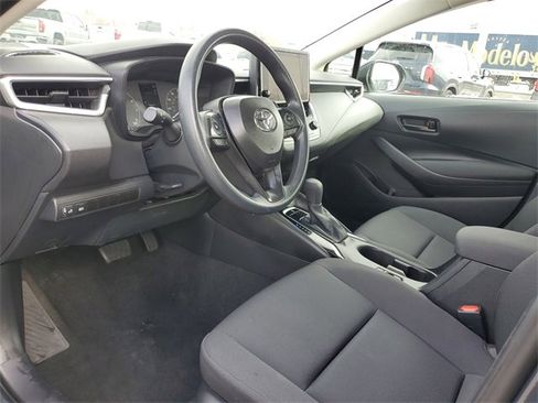 Used 2024 Toyota Corolla LE image 18
