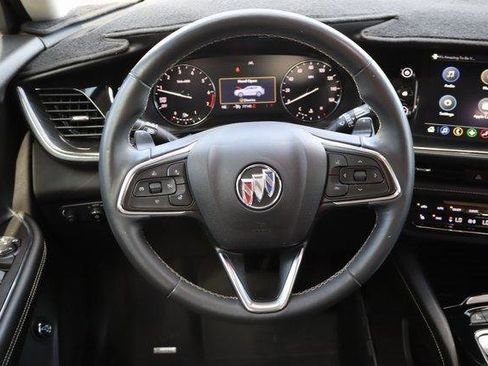 Used 2022 Buick Envision Preferred image 11