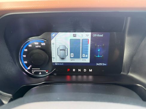 Used 2024 Ford Bronco Outer Banks AWD/4WD image 36