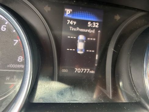 Used 2019 Toyota Camry SE FWD image 17