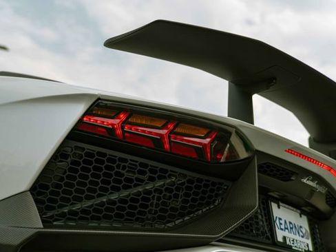 Used 2016 Lamborghini Aventador LP 750-4 Superveloce AWD/4WD image 42