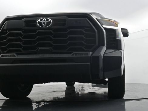 Used 2023 Toyota Tundra SR5 w/ TRD Sport Package AWD/4WD image 19
