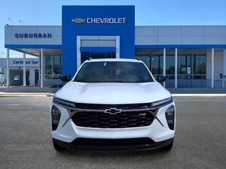 New 2026 Chevrolet Trax RS w/ Sunroof Package FWD video 2