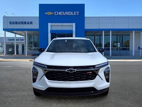 New 2026 Chevrolet Trax RS w/ Sunroof Package FWD image 2