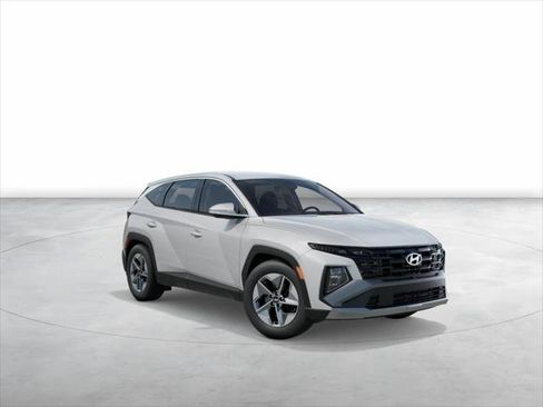 New 2026 Hyundai Tucson SEL image 2