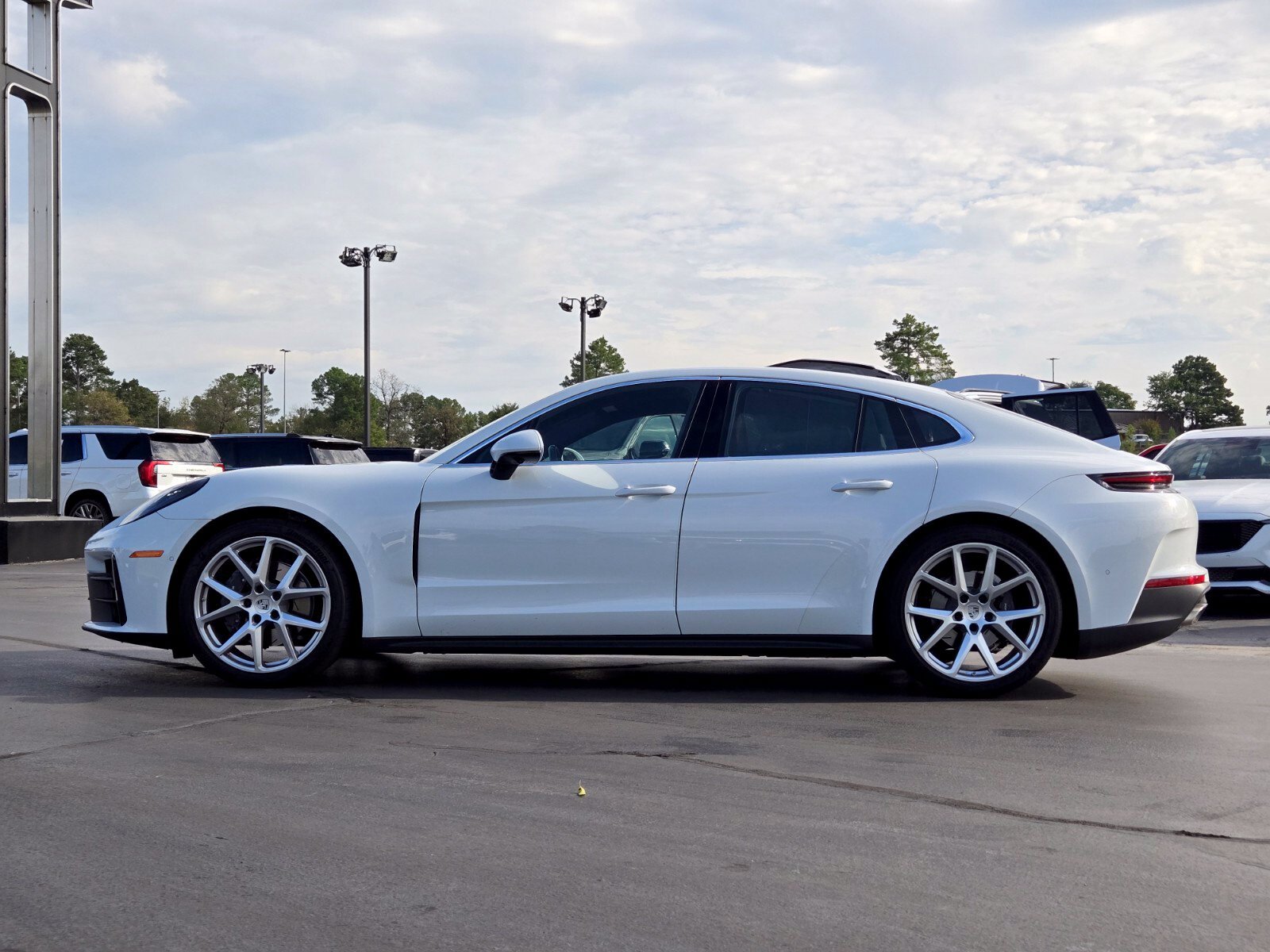 Used 2024 Porsche Panamera 4 AWD/4WD image 2