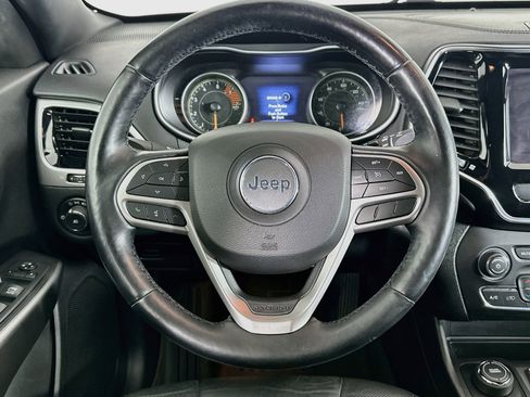 Used 2020 Jeep Cherokee High Altitude AWD/4WD image 18