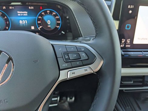 New 2026 Volkswagen Atlas Cross Sport SEL Premium R-Line image 27