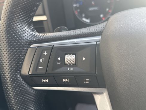 Used 2022 Mitsubishi Outlander SEL image 18