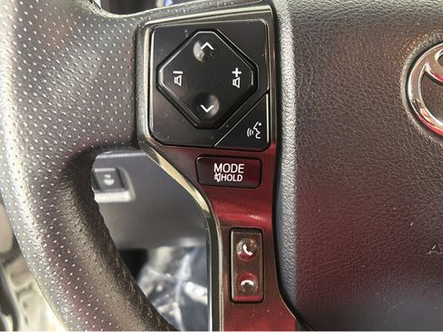 Used 2023 Toyota 4Runner TRD Off-Road image 27