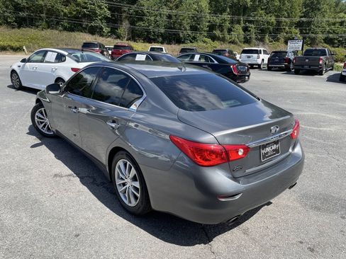 Used 2017 INFINITI Q50 3.0t Premium w/ 3.0T Premium Plus Package RWD image 5