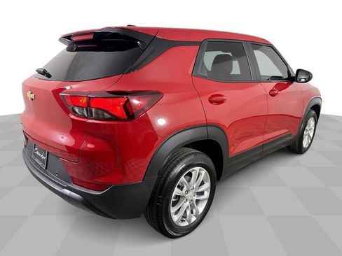 New 2026 Chevrolet TrailBlazer LS w/ LS Convenience Package FWD image 8
