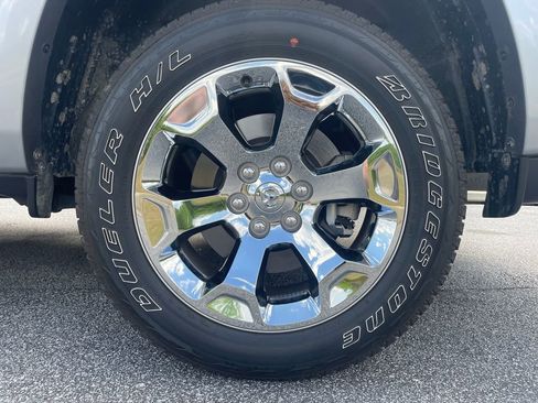 Used 2025 RAM 1500 Big Horn AWD/4WD image 9