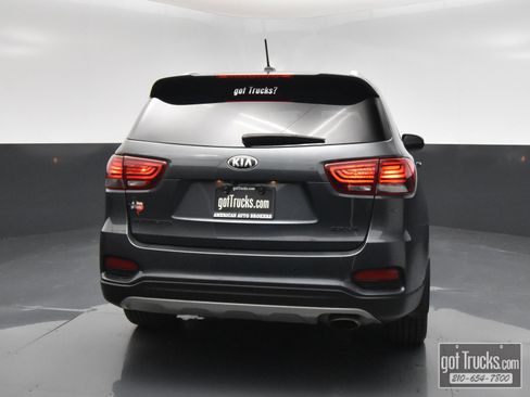 Used 2020 Kia Sorento EX FWD image 6