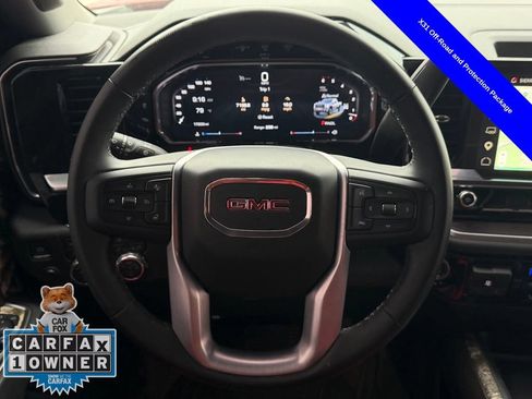 Used 2026 GMC Sierra 2500 SLT AWD/4WD image 13
